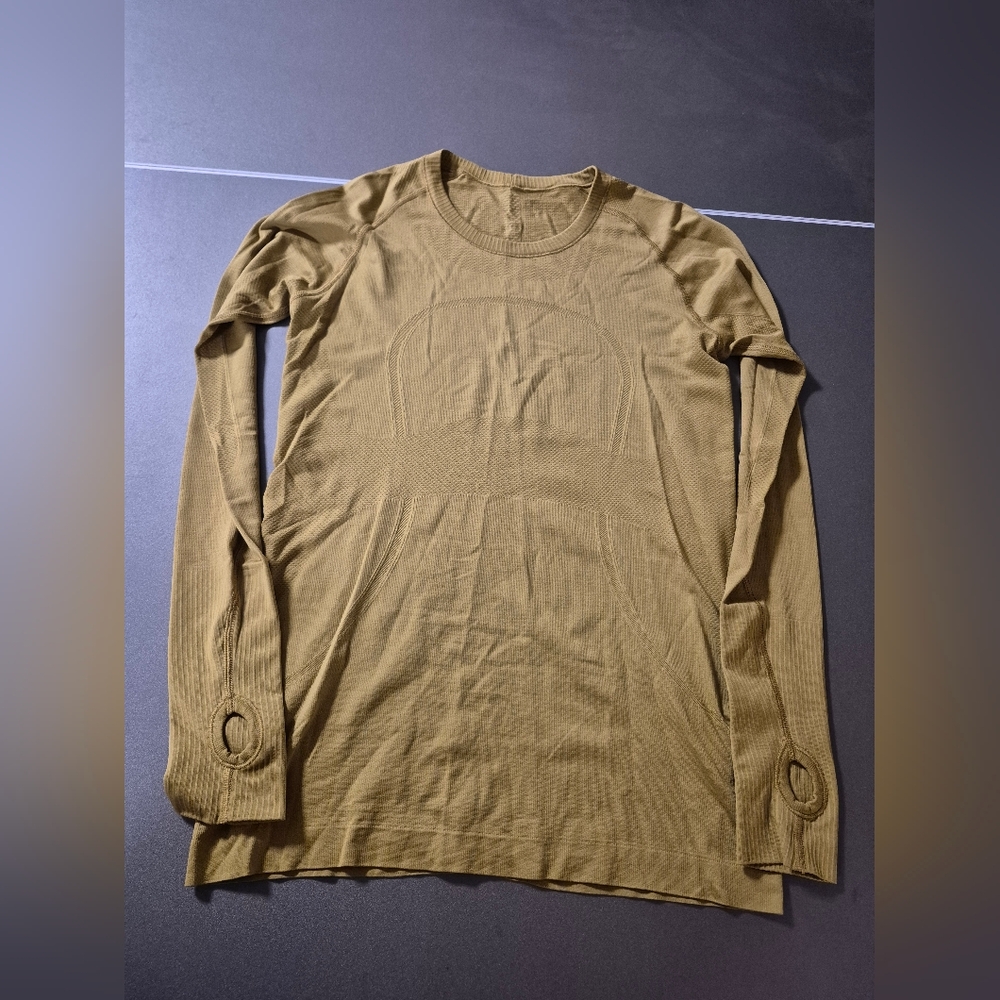 Lululemon Swiftly Tech Long Sleeve Grape Leaf